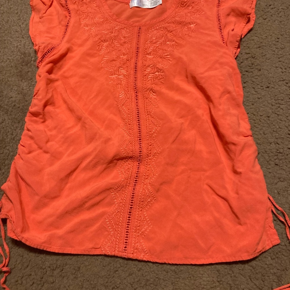 Flowy tank - Picture 2 of 3